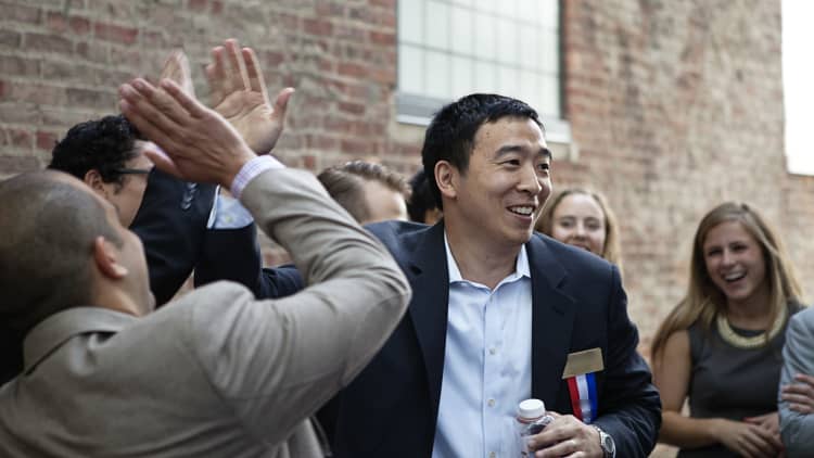 This 2020 presidential candidate wants to pay every adult US citizen $1,000 a month