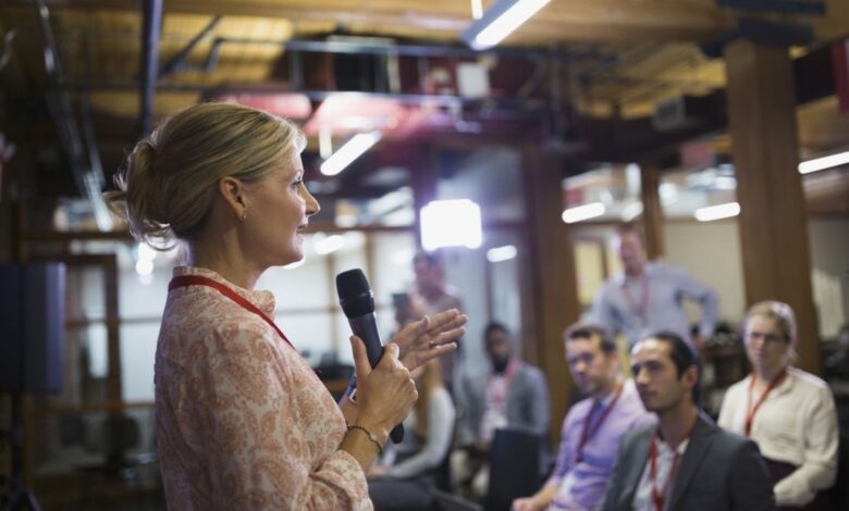 8 Master Tips on How to Get Paid for Public Speaking 8 Master Tips on How to Get Paid for Public Speaking