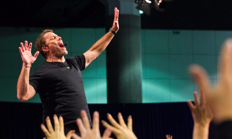 Tony Robbins’ Top Public Speaking Tips Tony Robbins’ Top Public Speaking Tips