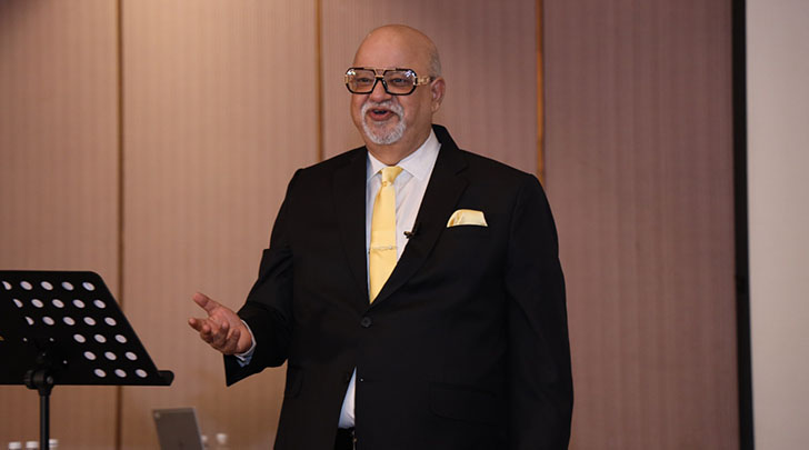 Suresh Mansharamani, Co-founder of Tajurba Business Network & Motivational Speaker Suresh Mansharamani, Co-founder of Tajurba Business Network & Motivational Speaker