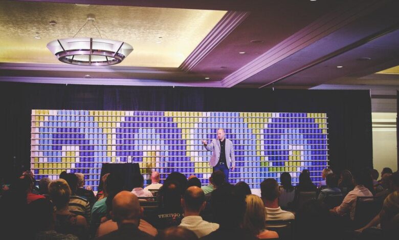 How One Entrepreneur Built A Six-Figure Speaking Business Online How One Entrepreneur Built A Six-Figure Speaking Business Online
