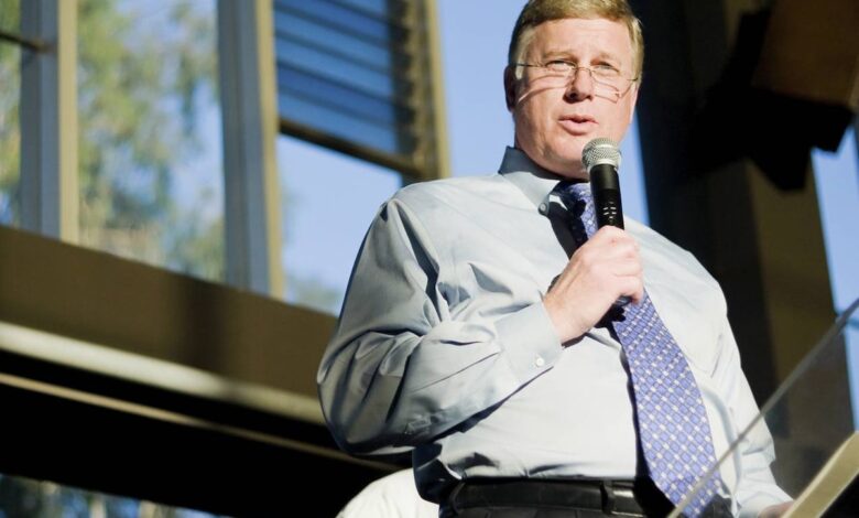 Why communication is essential for great leaders Why communication is essential for great leaders