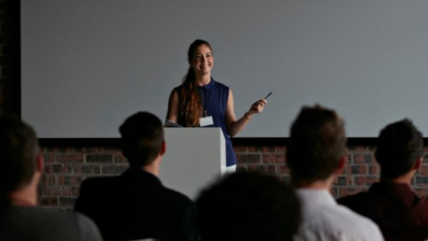 Why Women Say No To Public Speaking