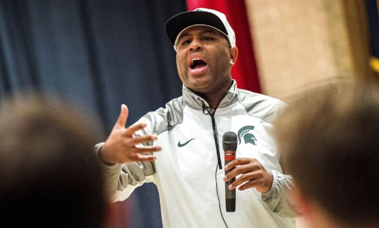How Eric Thomas, the hip-hop preacher, has become the go-to motivational speaker for NBA players How Eric Thomas, the hip-hop preacher, has become the go-to motivational speaker for NBA players