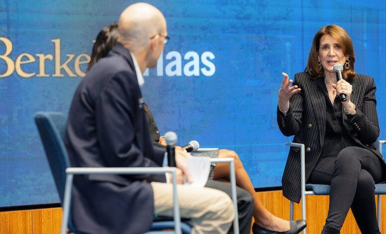 Dean’s Speaker Series: Ruth Porat, CFO of Alphabet and Google, breaks barriers as ‘powerhouse woman in finance’ – Haas News Dean’s Speaker Series: Ruth Porat, CFO of Alphabet and Google, breaks barriers as ‘powerhouse woman in finance’ – Haas News