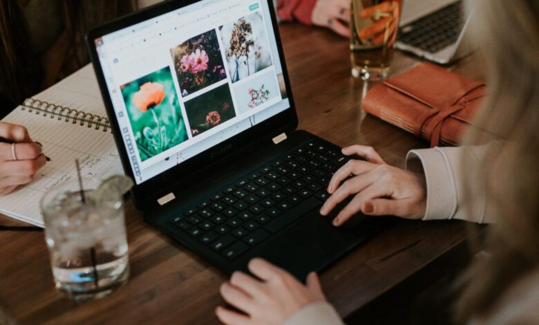 10 LinkedIn Background Photo Ideas To Make Your Profile Stand Out 10 LinkedIn Background Photo Ideas To Make Your Profile Stand Out